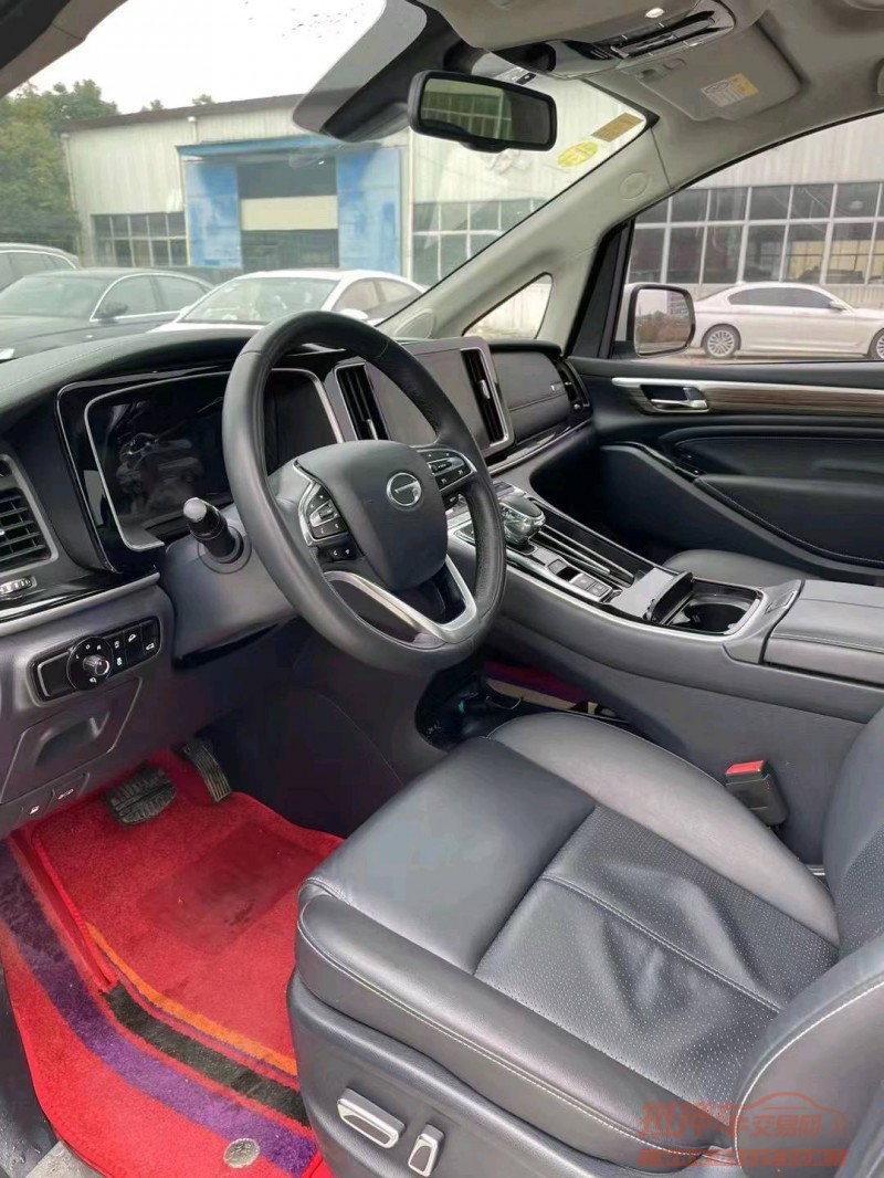 北京21年传祺M81