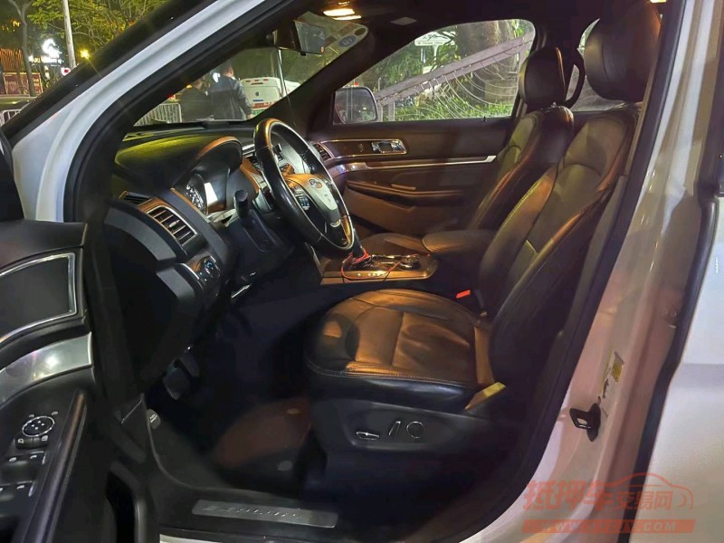 广州18年福特探险者2
