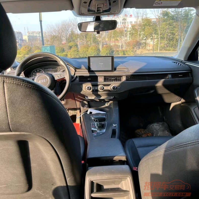 济南16年奥迪A4L9