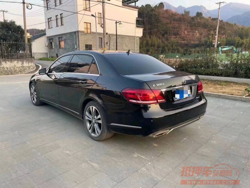 嘉兴13年奔驰E6