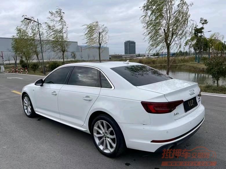 盐城18年奥迪A4L8