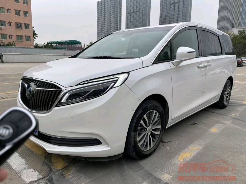 广州18年别克GL82