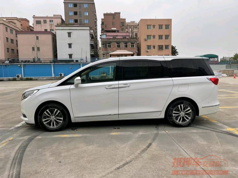 广州18年别克GL84