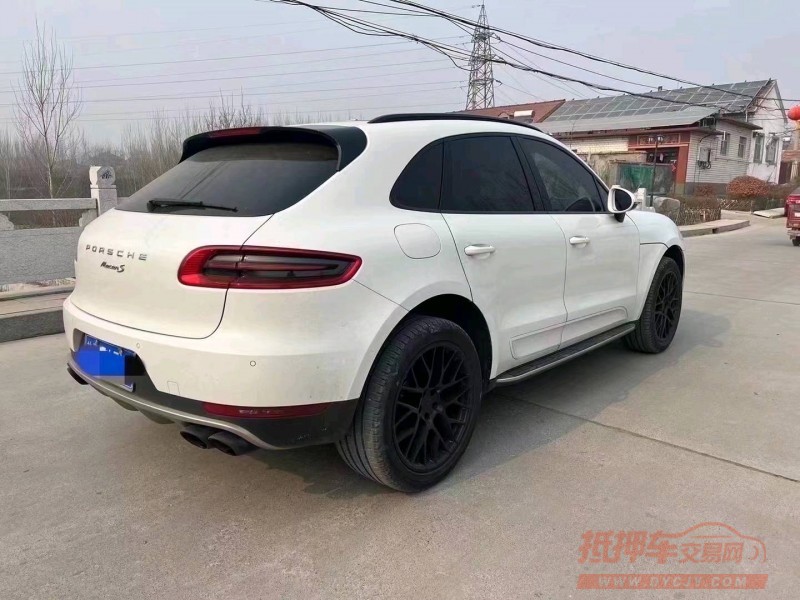 枣庄17年保时捷Macan4