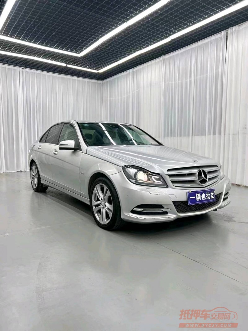 临沂12年奔驰C3