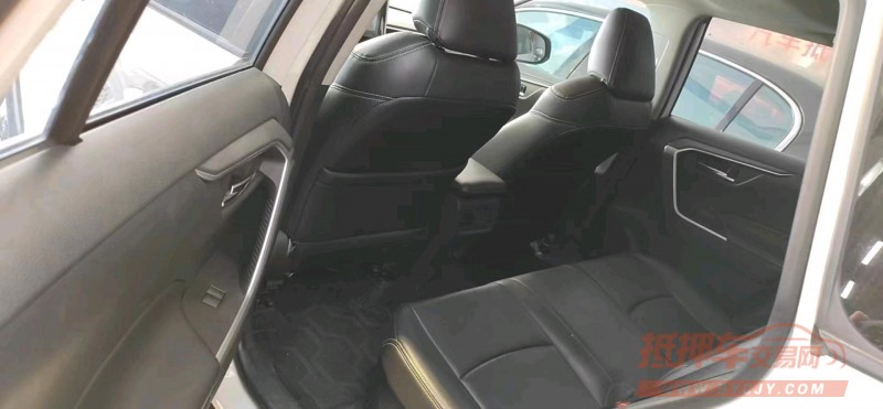 珠海20年丰田RAV4荣放4