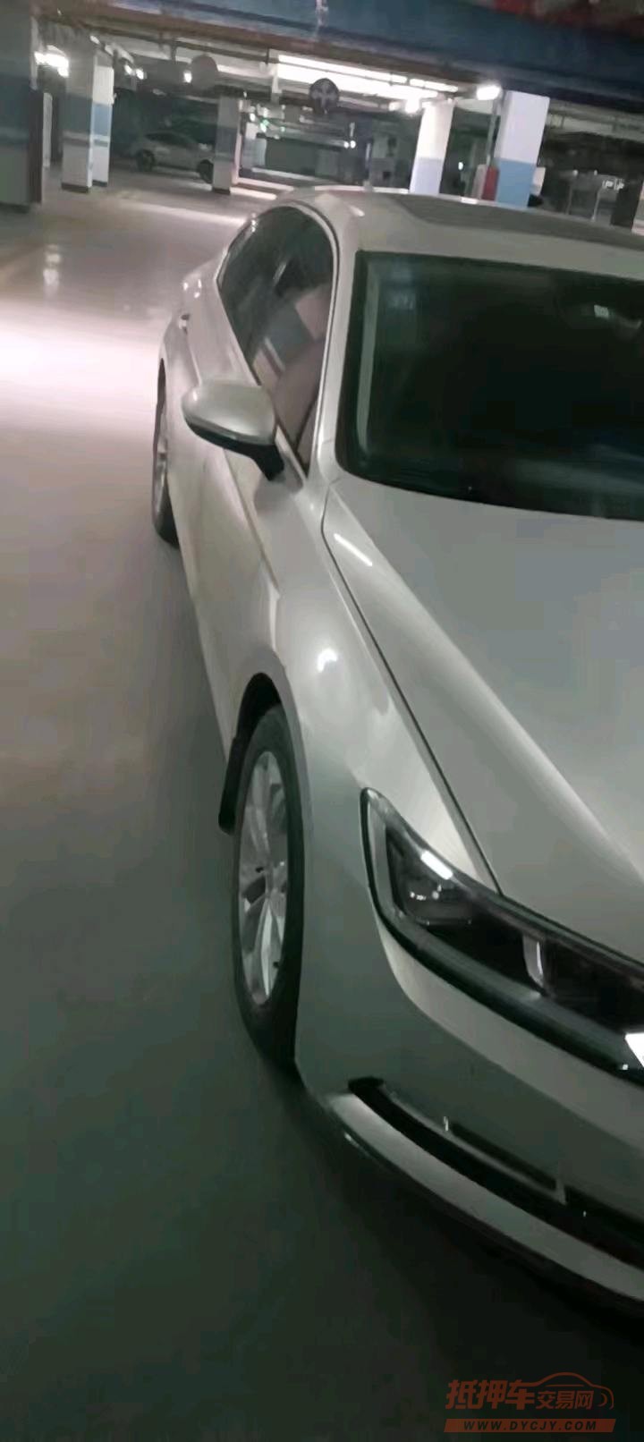 济南17年大众迈腾2