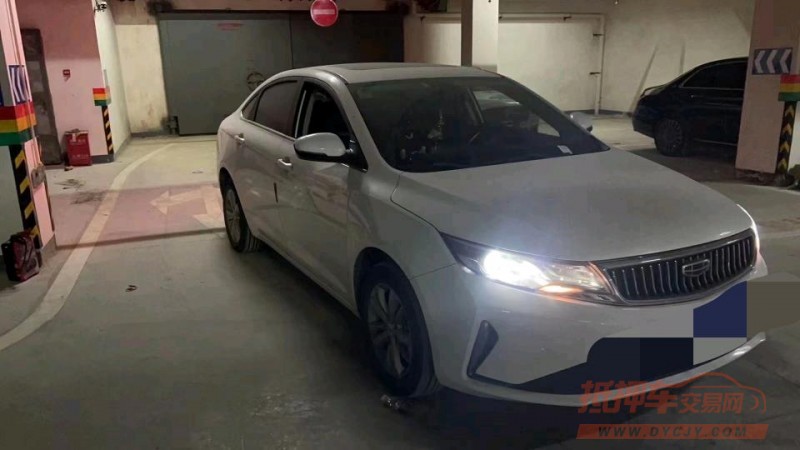 宜昌21年吉利帝豪GL1