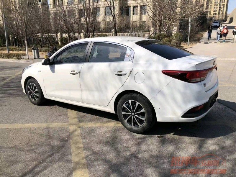 东营17年起亚K25