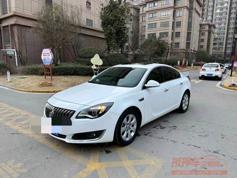 东营15年别克君威8