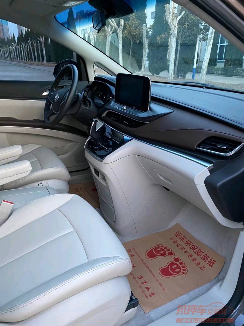 徐州22年别克GL84