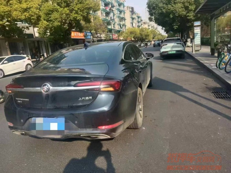 嘉兴19年别克君越7