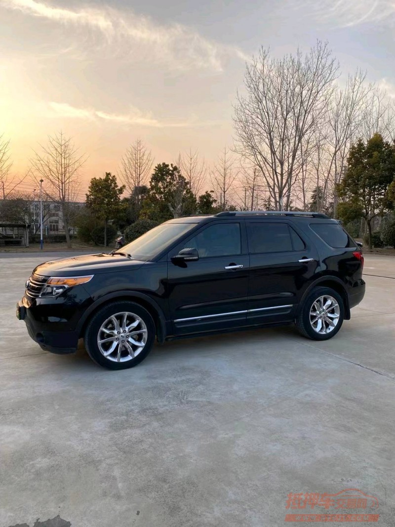 徐州14年福特探险者3