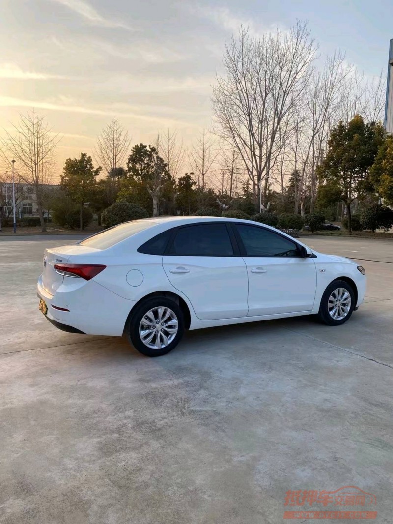 徐州22年别克英朗7