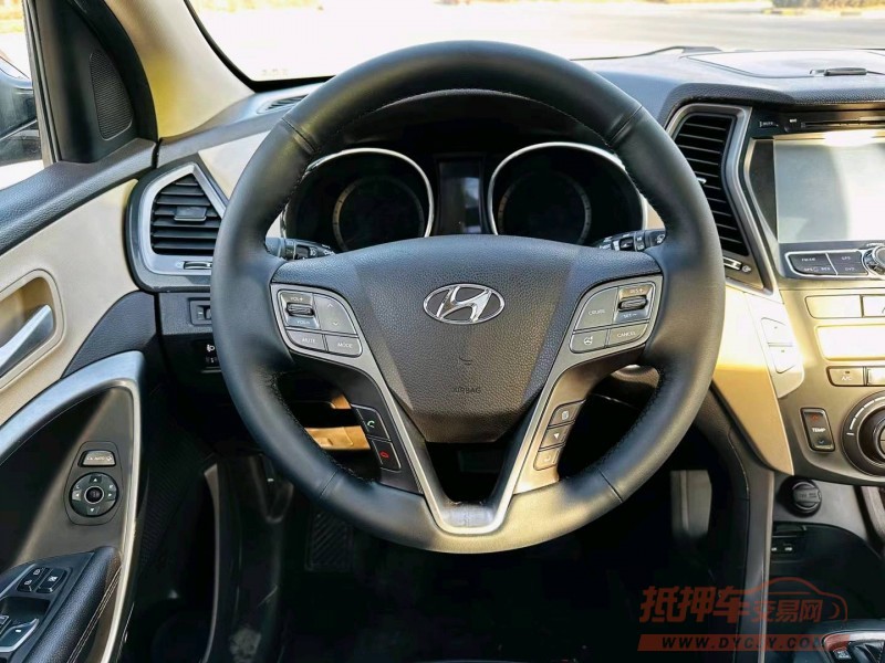 沈阳14年现代新胜达4