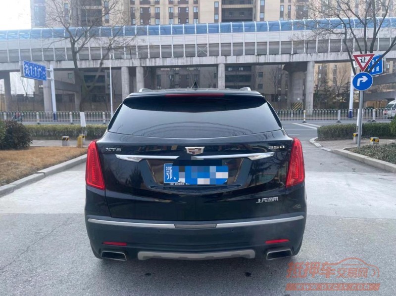 枣庄18年凯迪拉克XT56