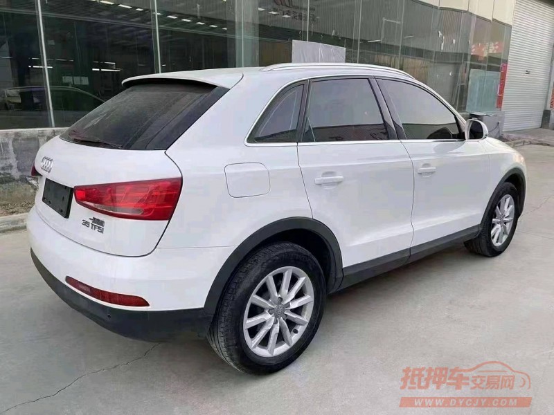 济宁15年奥迪Q38