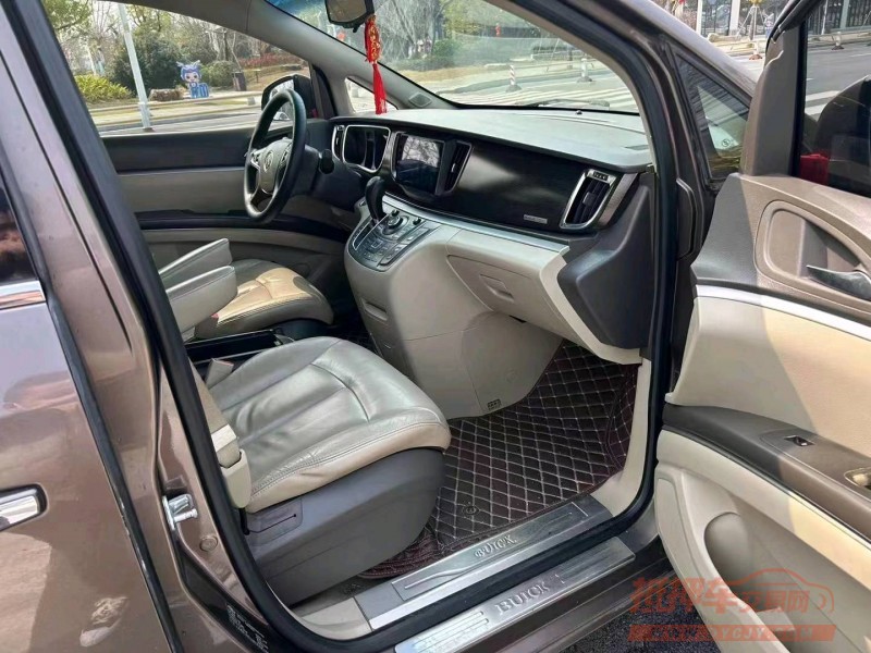 徐州12年别克GL85