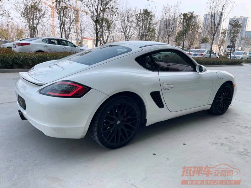 济宁08年保时捷卡曼1