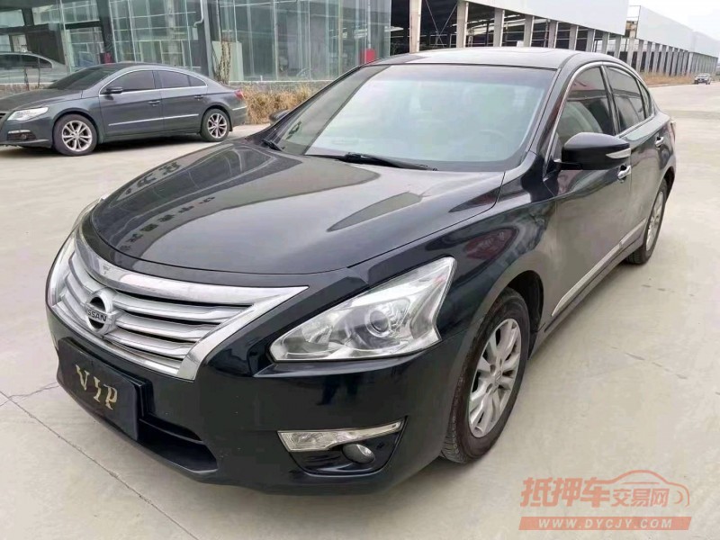 济宁13年日产天籁8