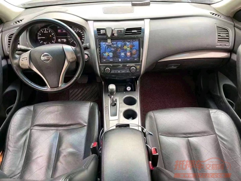 济宁13年日产天籁5