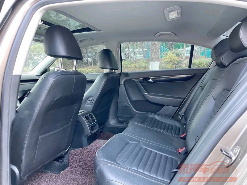 济宁14年大众迈腾4