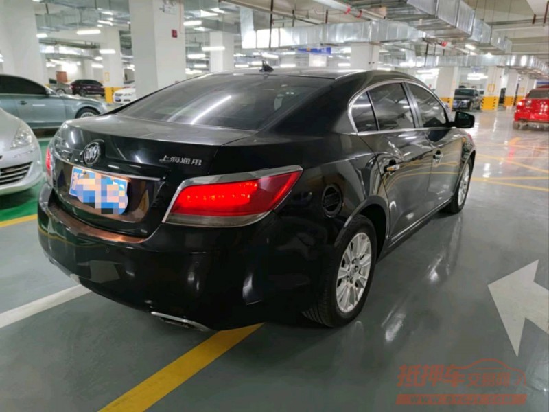 济宁13年别克君越7