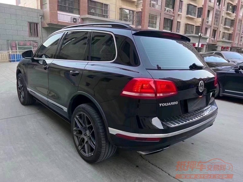 嘉兴17年大众途锐7