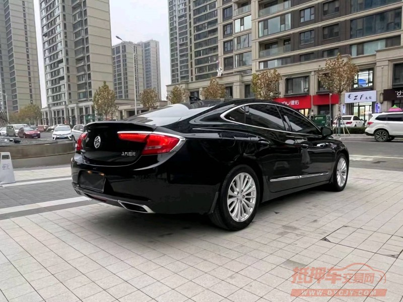 徐州18年别克君越2