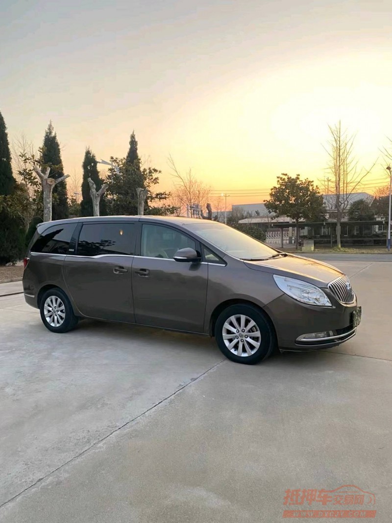 徐州14年别克GL82