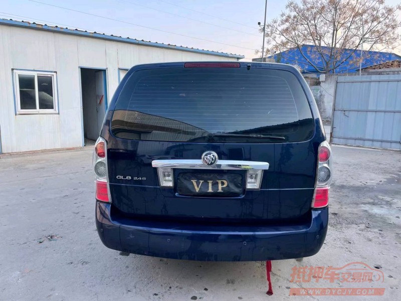 济宁13年别克GL81