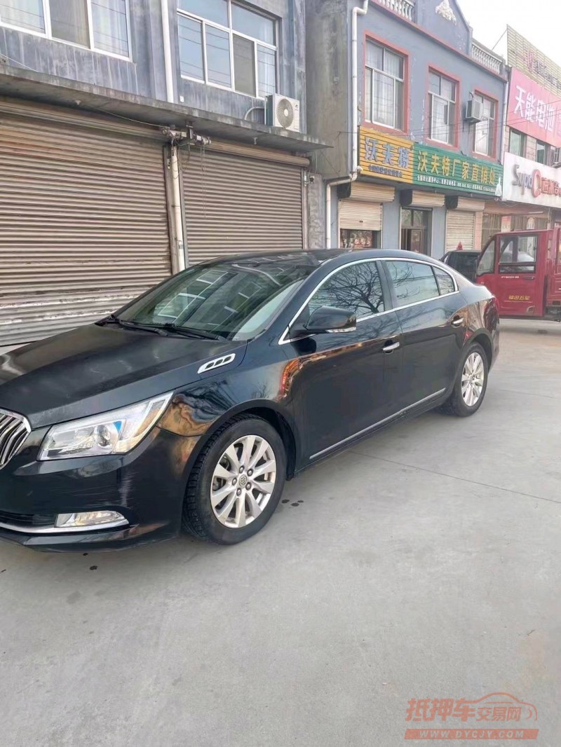 枣庄15年别克君越8