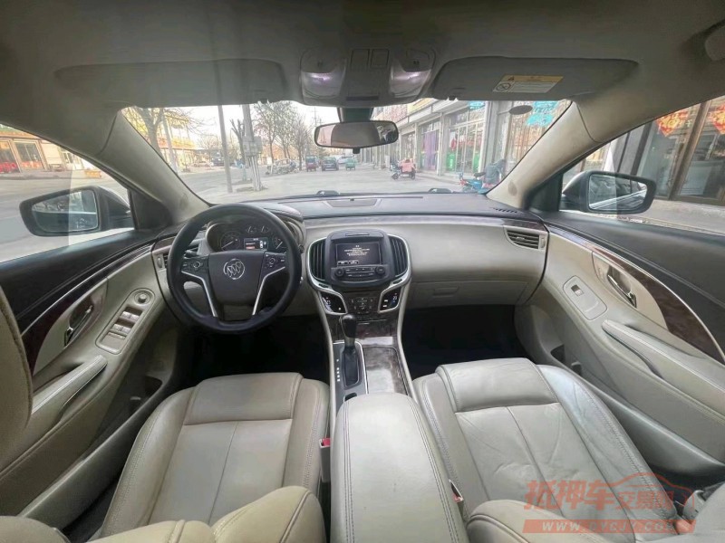 枣庄15年别克君越5