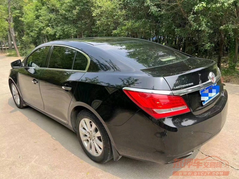 石家庄15年别克君越3