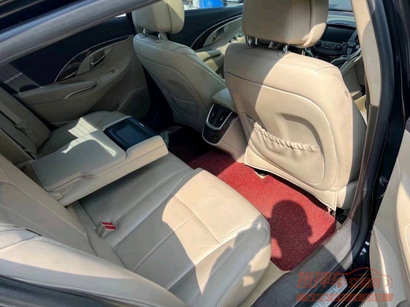 济南16年别克君越5