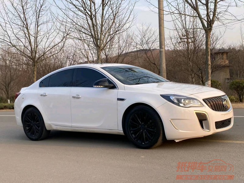 徐州16年别克君威7