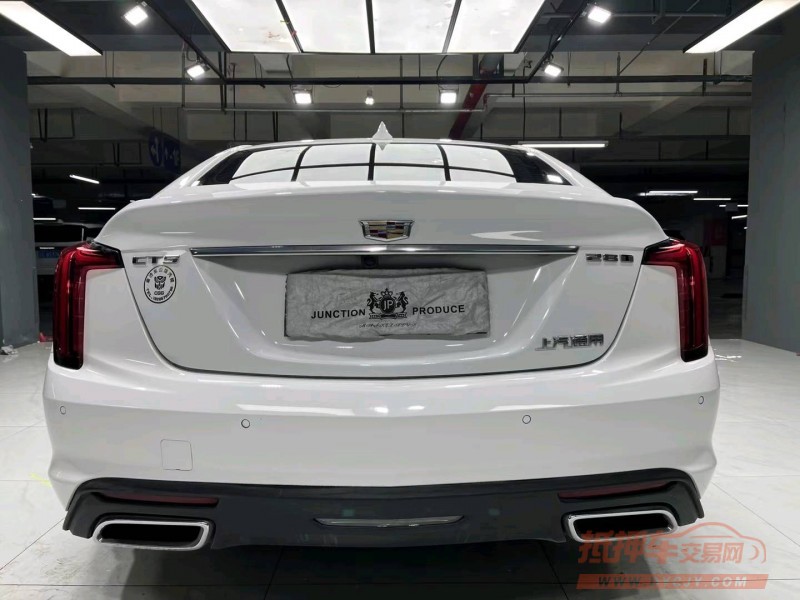 成都20年凯迪拉克CT59