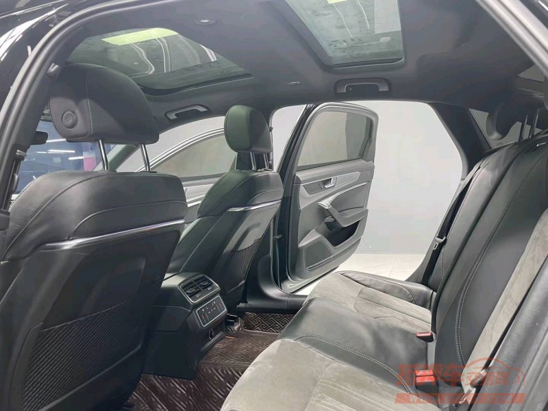 成都20年奥迪A6L4