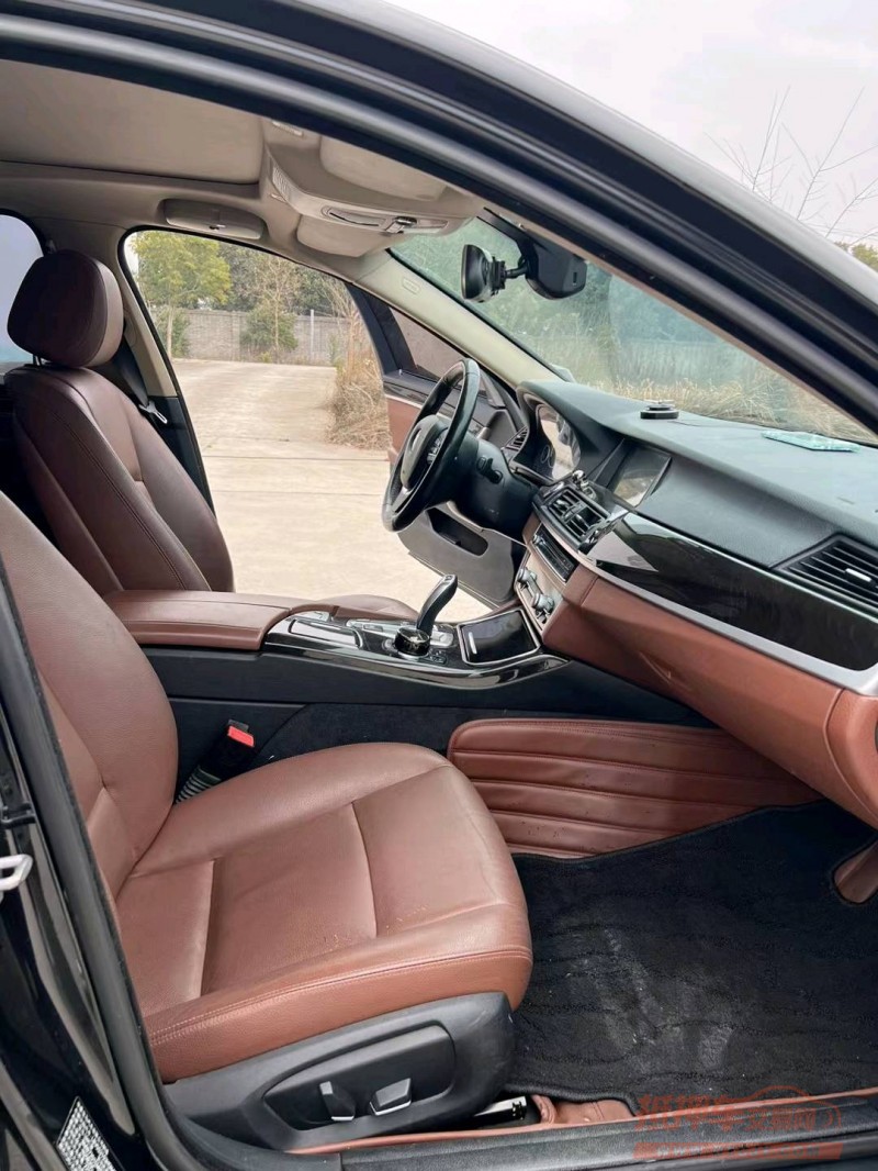 北京17年宝马5系5