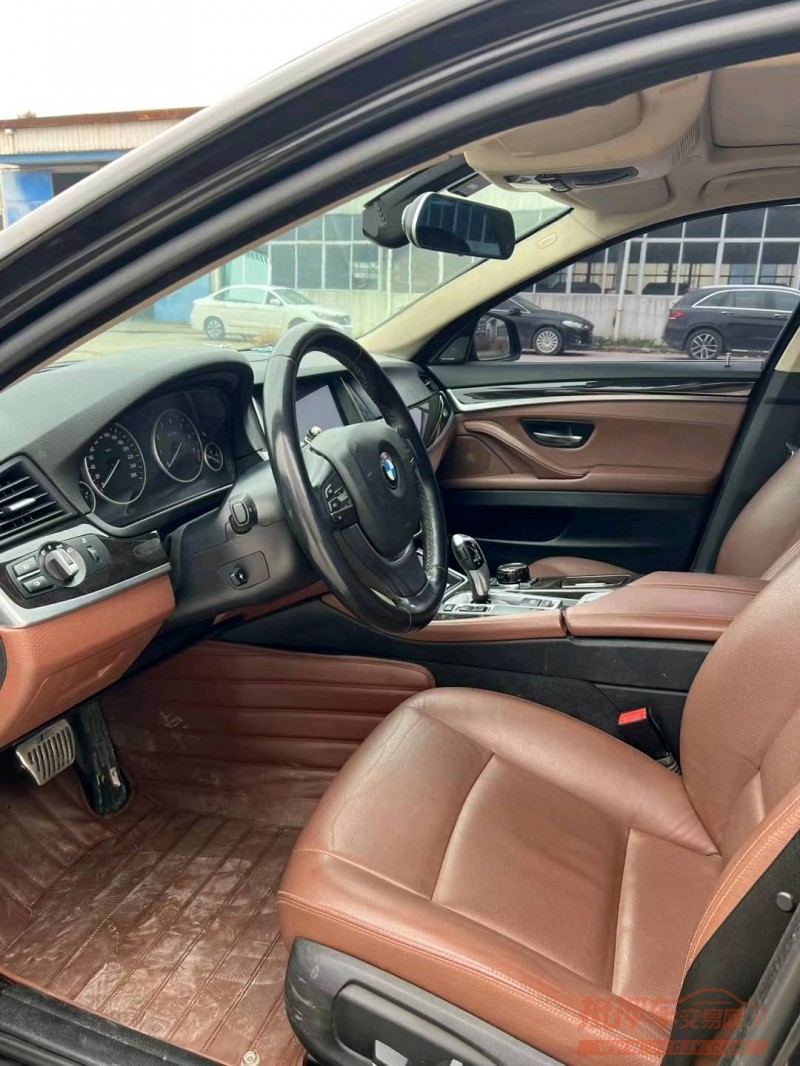 北京17年宝马5系4