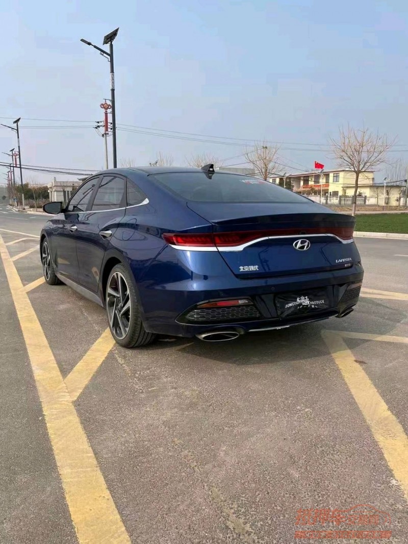 济南20年现代菲斯塔8