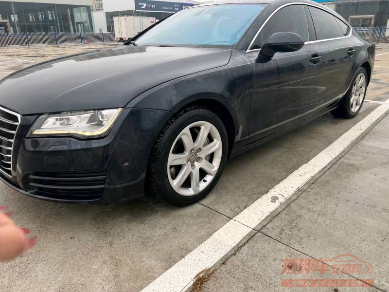 北京12年奥迪A7L5