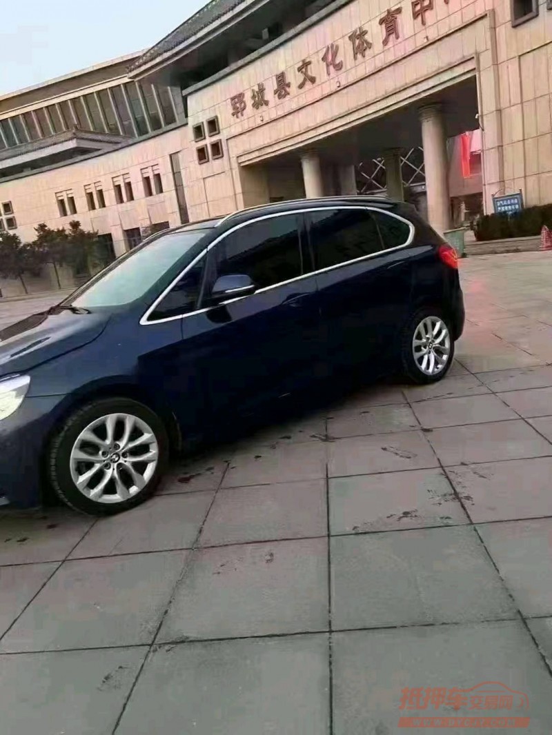 北京18年宝马2系3