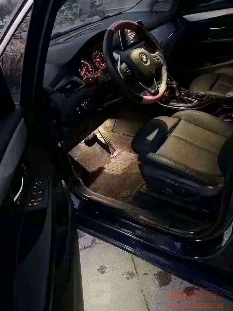 北京18年宝马2系8