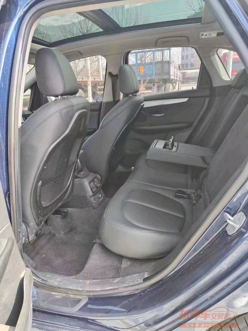 北京18年宝马2系5