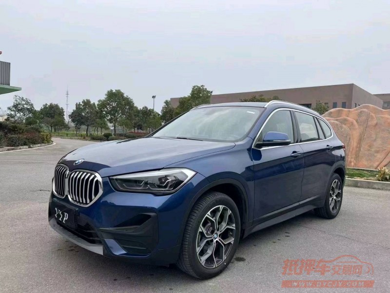 北京22年宝马X12