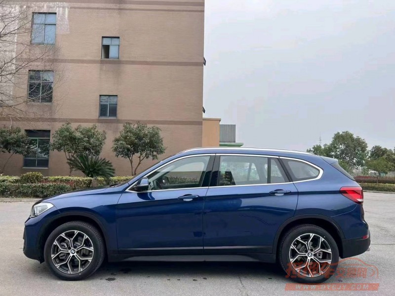 北京22年宝马X18