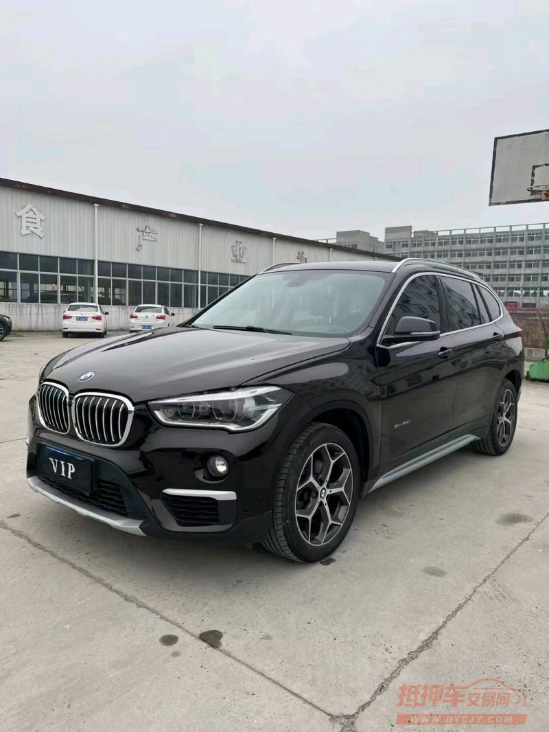 北京17年宝马X12