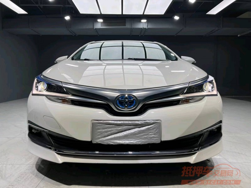 成都18年丰田卡罗拉1
