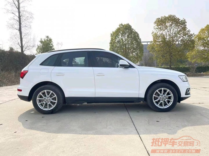 北京15年奥迪Q54